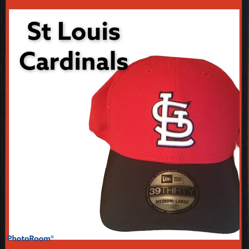 New Cardinals Ball Cap 🥳 - Picture 1 of 4